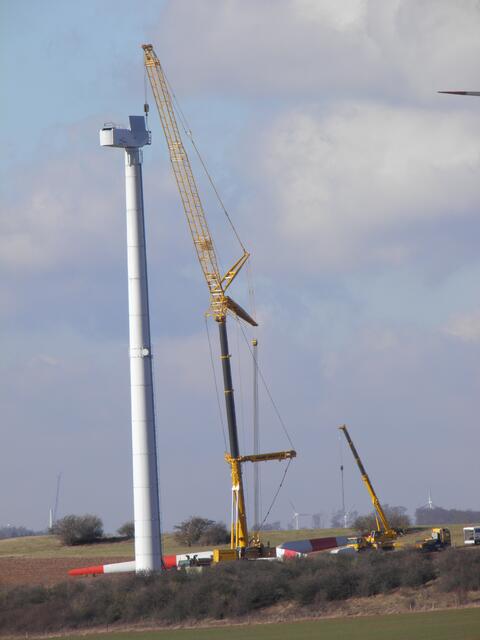 und auf der Höhe des Zollhauses bekommt man einen betriebsamen Eindruck für die Nahe Zukunft