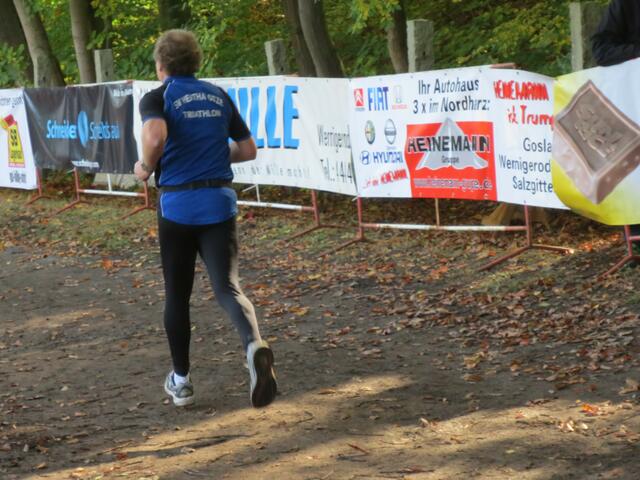Jeder kann sehen, dass Hertha Otze im Harz unterwegs ist.