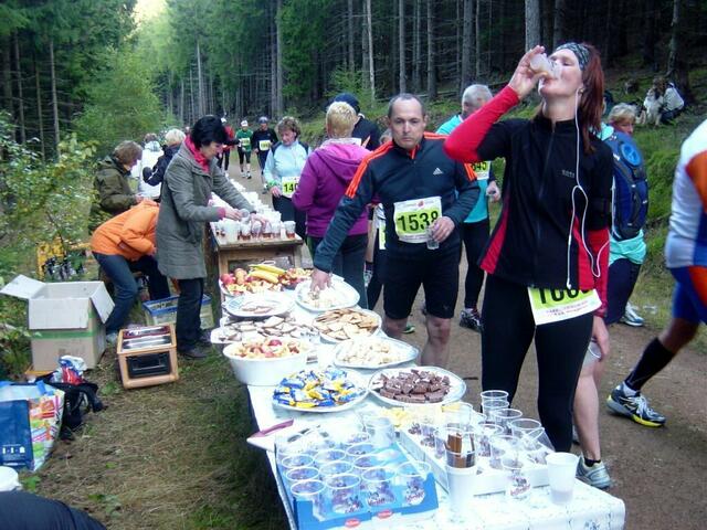 Verpflegungsstation "Im Wald".