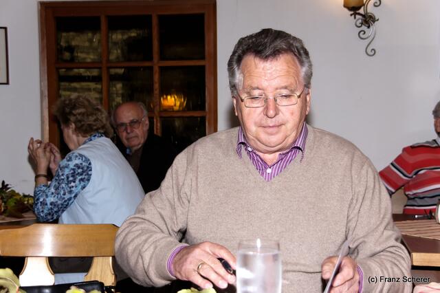 Verein der Blumen- und Gartenfreunde Friedberg - Fachvortrag zum Thema gesunde Ernährung am 10. Oktober 2012 - Schriftführer Tomas Treffler