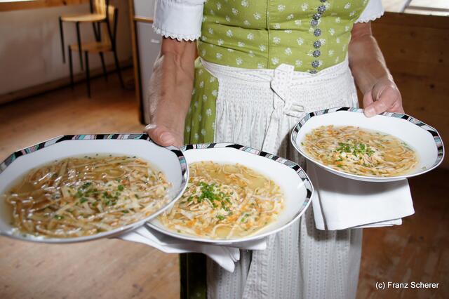 Verkaufsoffener Oktobersonntag 2012 in Dasing - DSDS - Dasing sucht den Superkoch. Wer kocht die beste Pfannkuchensuppe?