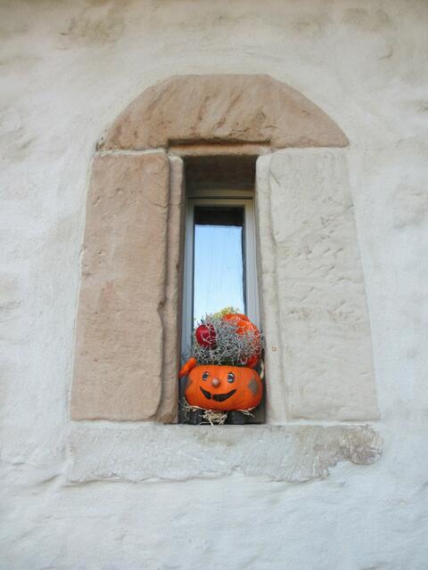 im Scheunenfenster im Pfarrhof Bad Bibra