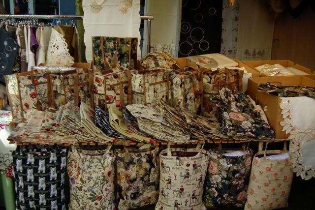 Stofftaschen - mit so viel schönen Motiven.