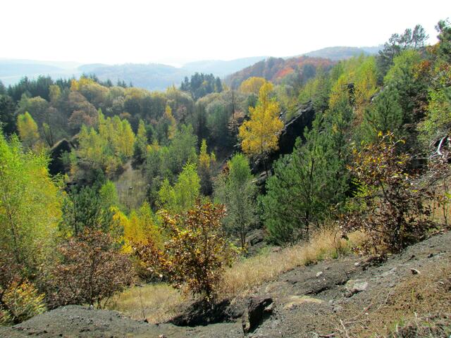 Fernsicht aus einer Höhe von etwa 500 m üNN über das Gladenbacher Bergland
