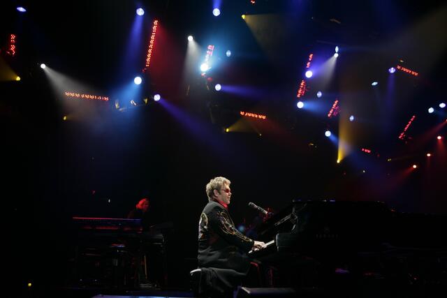 Elton John kommt auch in den Wertwiesenpark. Tickets ab sofort | Foto: Bild: Agentur