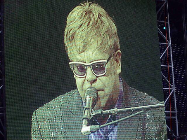 Elton John wie hier in Ulm kommt im kommenden Jahr erneut nach Süddeutschland
