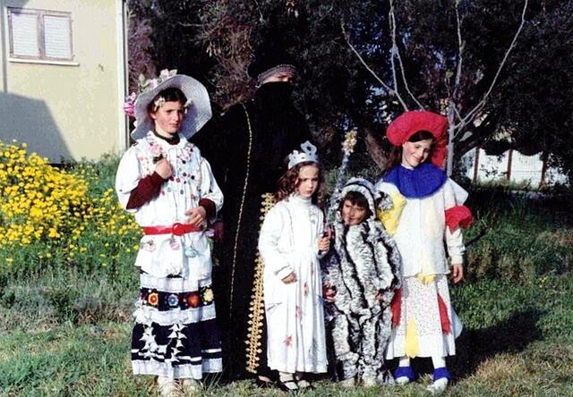 Sehr verbreitet an Purim ist die Kostümierung | Foto: httpcommons.wikimedia.orgwikiFilePikiWiki_Israel_10921_Jewish_holidays.jpguselang=de_ShiftN
