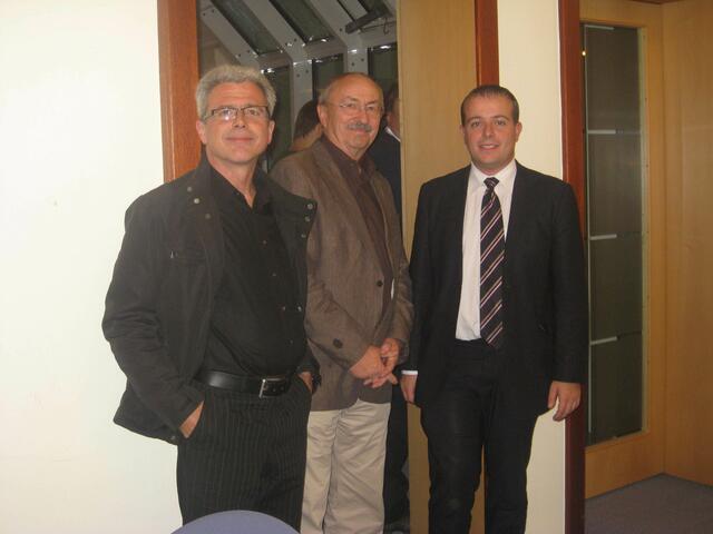 Helmut Kagerer Peter Senzel und Bernd Reiter in der Pause (von links)