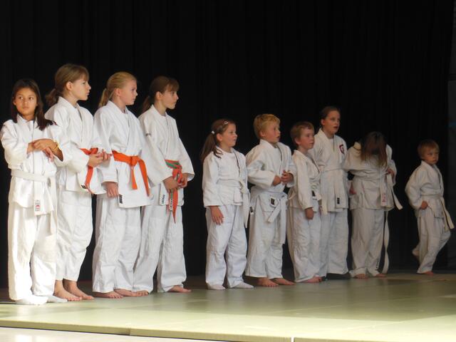 "Die jungen Wilden": Jasmin, Kira, Lina, Ronnja, Larissa, Jonas, Marius, Annabel, Nele, Paul (v.l.)