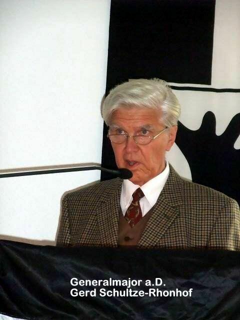 Generalmajor a.D. Gerd Schultze-Rhonhof