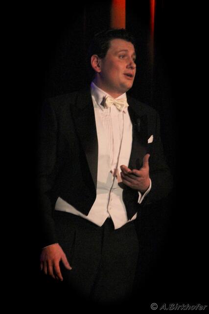 Das Wolgalied gesungen von Benedikt Linus Bader (Tenor)