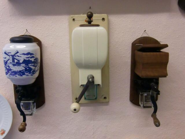 Drei Kaffeemühlen