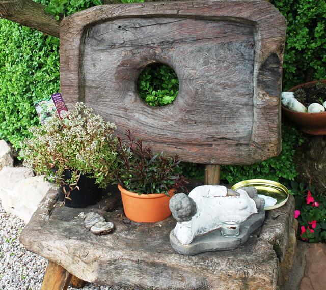in einem Garten in Waldeck
