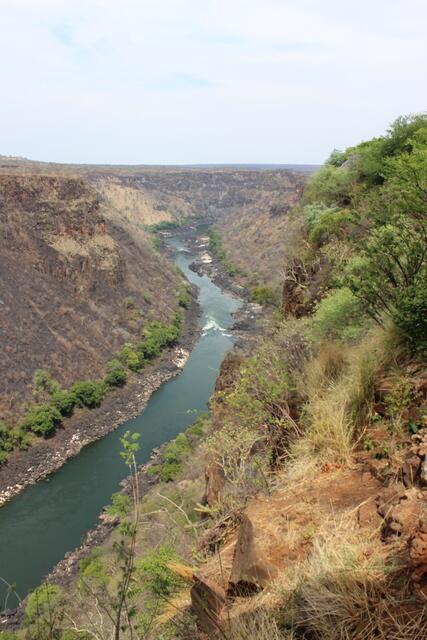 Der Blick auf den Sambesi von der Terrasse der Gorges Lodge in Zimbabwe. © Michael Stauner