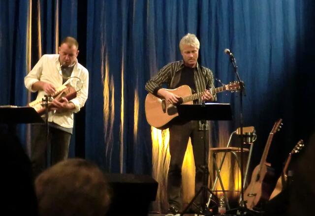 Beim Konzert "Süden" im Stadtsaal Dillingen a. d. Donau