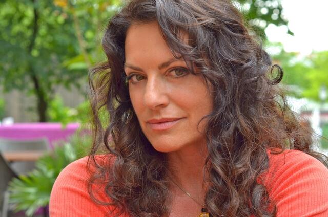 „… und immer lockt das Weib“ – Christine Neubauer kommt im Herbst 2013 nach Neusäß