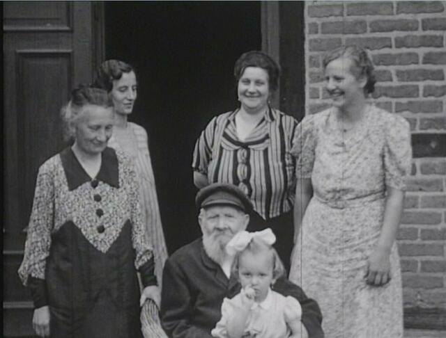 Welche familie ist das ? Wer erkennt sich noch ? | Foto: D.A.