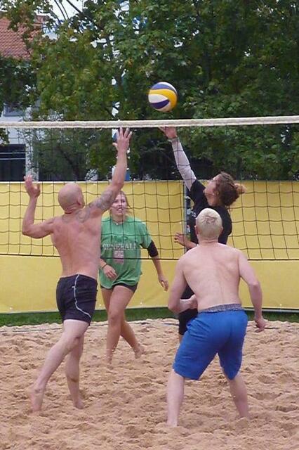Bei der ersten Quatro Beach-Meiterschaft haben 12 Teams teilgenommen