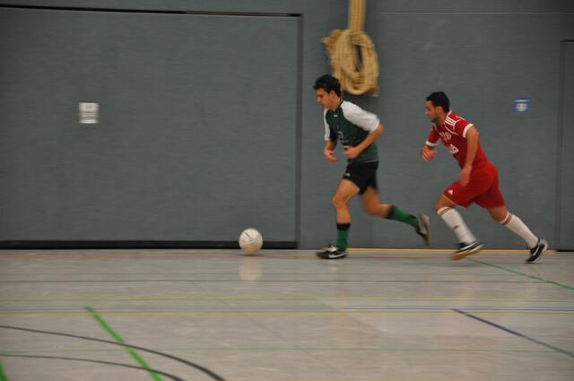 oder dem Ball hinterher laufen.