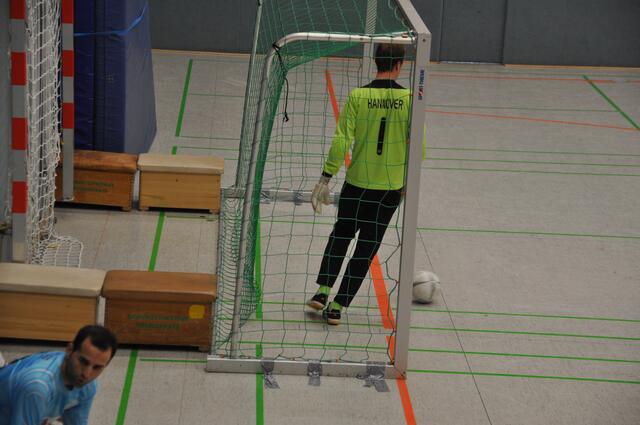 Der Keeper hatte weniger Glück.
