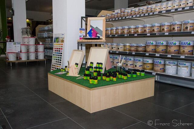 Farbenhaus Friedberg in neuen Geschäftsräumen -  Helle Verkaufsflächen mit ansprechendem Ambiente