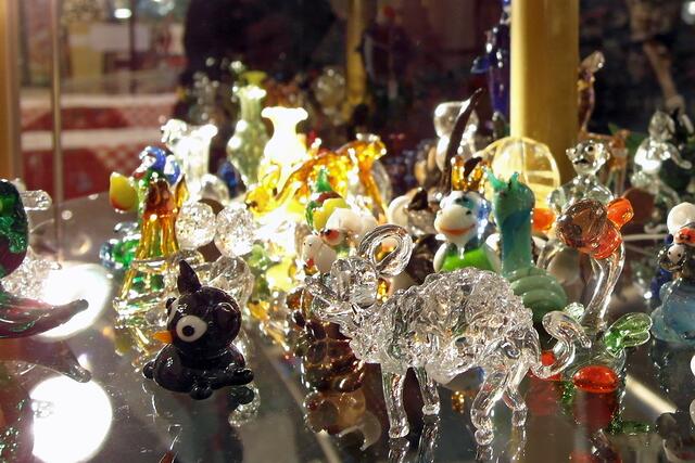 Viele Exponate aus der Glasdesign-Kollektion landeten sicherlich auf dem einen oder anderen Gabentisch.