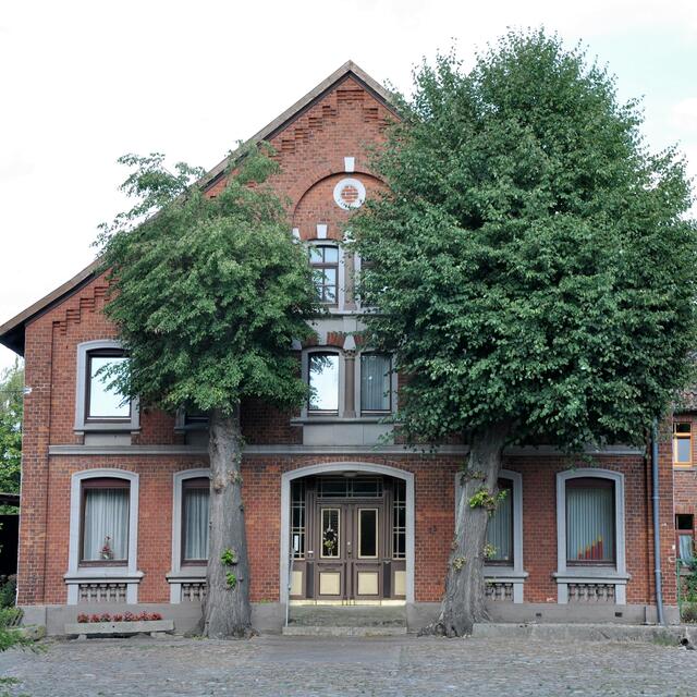 BURGDORFER LAND © OKOK TELEVISION