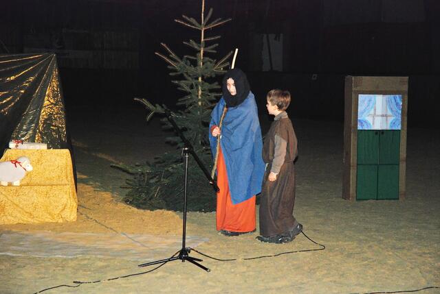Maria & Josef auf dem Weg nach Bethlehem ...