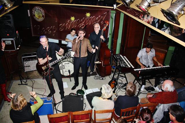 CHRISTMAS BLUES mit B.B. & The Blues Shacks