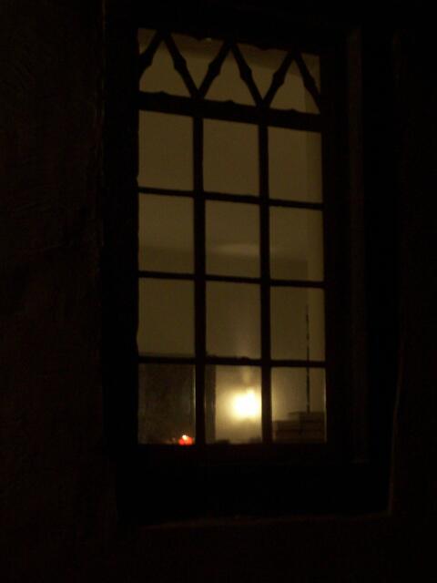 Gemütlichkeit hinter dem Fenster