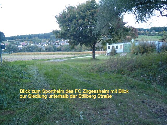 Auslauf und Ende des Weges entlang der Donau, hier Zugang zur Staatsstraße 2215 -Romantische Straße-