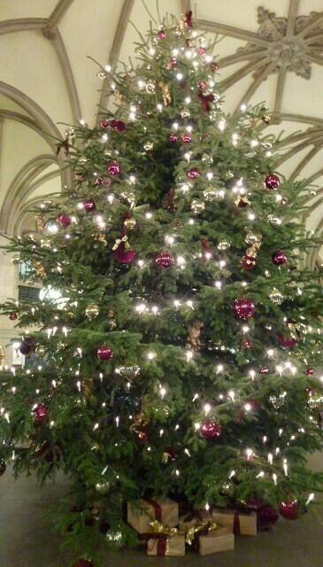 Weihnachtsbaum im Rathaus