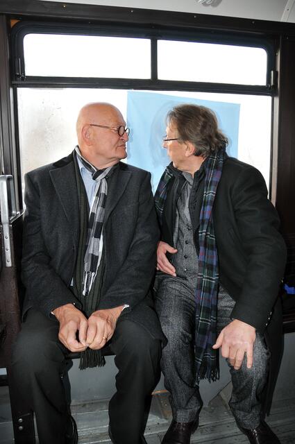 Herbert Schmalstieg und Klaus Uwe Benneter im Gespräch.
