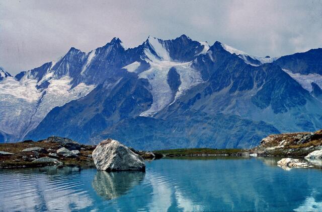 Ei kleiner Bergsee am Hohsaas