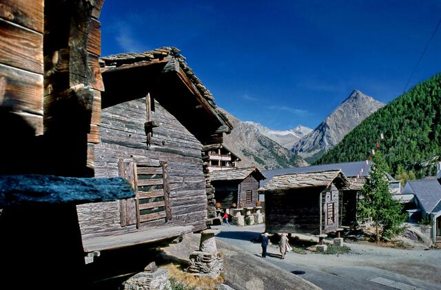 Schönes Auto freies Saas Fee