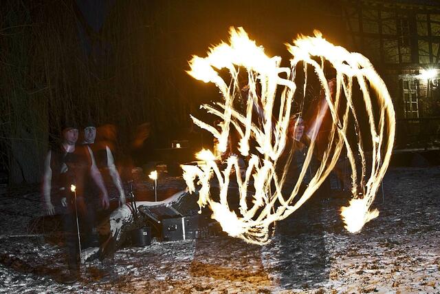 Langzeitbelichtung mit Blitzunterstützung "nebenan"