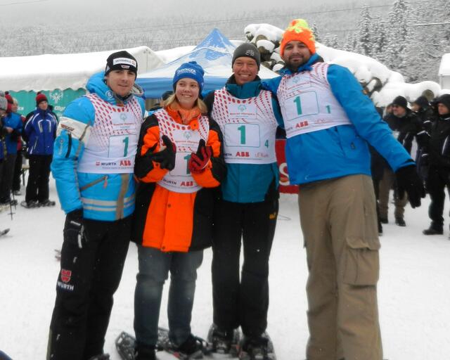 Wolfgang Gunzelmann (r.) mit seiner "Prominentenstaffel"
