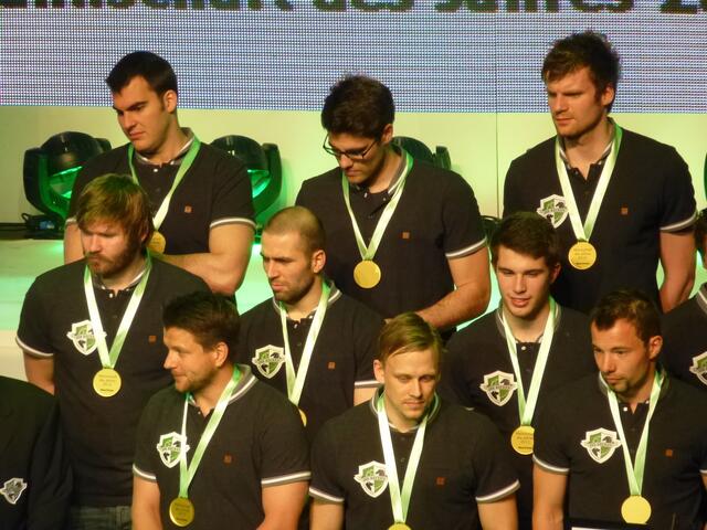 Auf diese Ehrung können alles Spieler des Teams stolz sein.