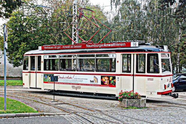Wir aber wollen zu Fuß durch die Stadt