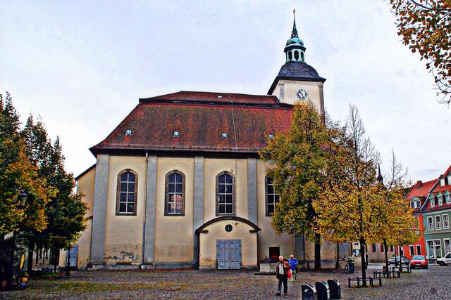 Die Maria-Magdalenen-Kirche gab dem Platz seinen Namen