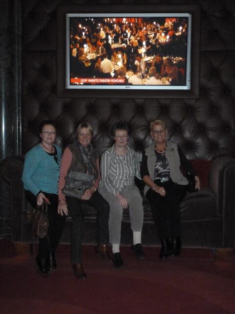 v.l. Karin Porscha, Annegret Wiebking, Friedegard Ruhnow-Thieße, Karin Thürnau