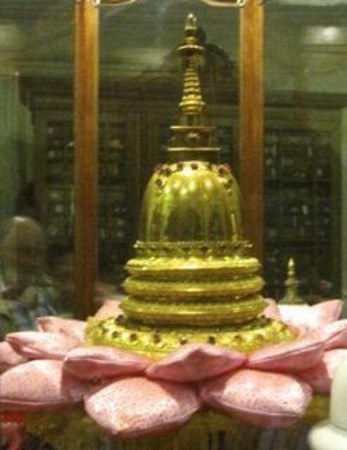 Reliquienschrein mit dem Zahn von Buddha im Tempel von Kandy
