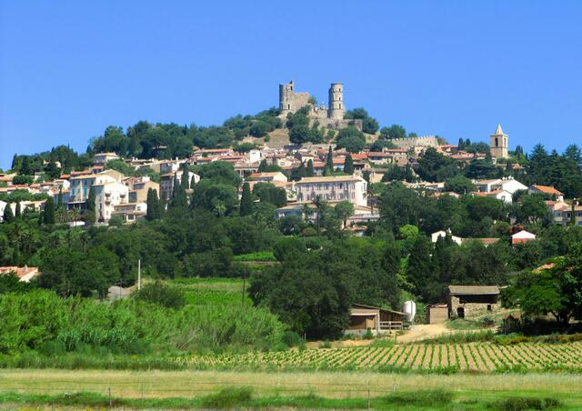 Burgruine von Grimaud, südfranzösischer Stadt