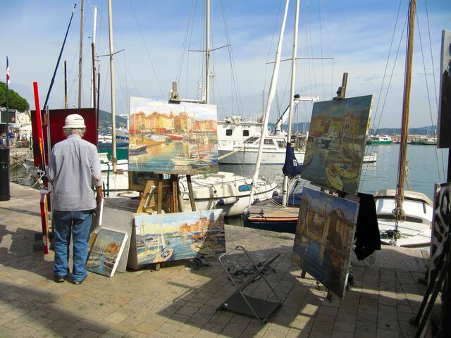 Künstler im Hafenviertel von Saint-Tropez