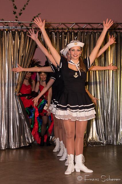Großer ORCC-Faschingsball 2013 - 33 Jahre mit Frohsinn und Humor. Die Tänzerinnen der ORCC-Showtanz-Garde zeigten ein professionelles Programm