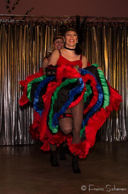 Großer ORCC-Faschingsball 2013 - 33 Jahre mit Frohsinn und Humor. Die Tänzerinnen der ORCC-Showtanz-Garde zeigten ein professionelles Programm