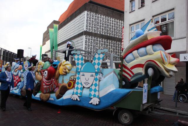 Der Festwagen der Lindener Narren