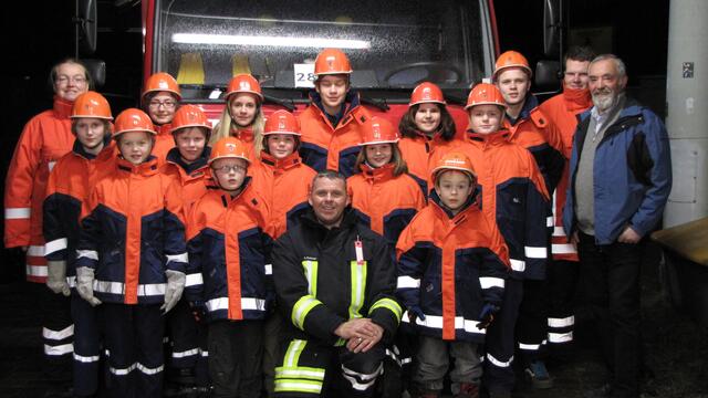 Neue JF-Parka - dem Förderverein sei Dank!