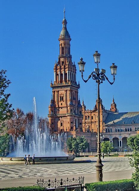 Der Spanische Platz in Sevilla