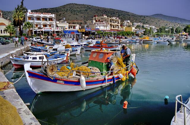 Im Hafen Eleounda, in der Nähe von Nerja,  auch ein Ausgangspunkt von Wanderungen